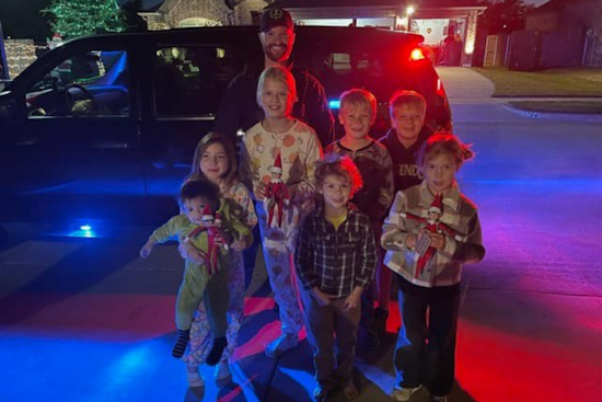 Mansfield Police Ensure Holiday Cheer as Lost 'Elves' Safely Returned Home