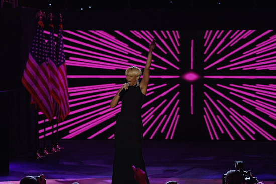 Mary J. Blige Brings Soulful 'The For My Fans Tour' to Memphis's FedExForum