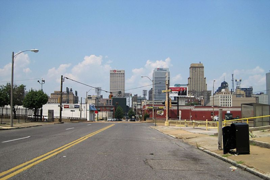 Memphis Welcomes Clear Skies and Brisk Winds, Rainy Holiday Season Forecasted