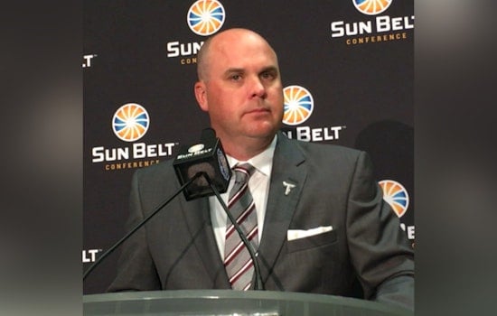 Michigan Wolverines Appoint Chip Lindsey as New Offensive Coordinator, Eyeing Offensive Revitalization