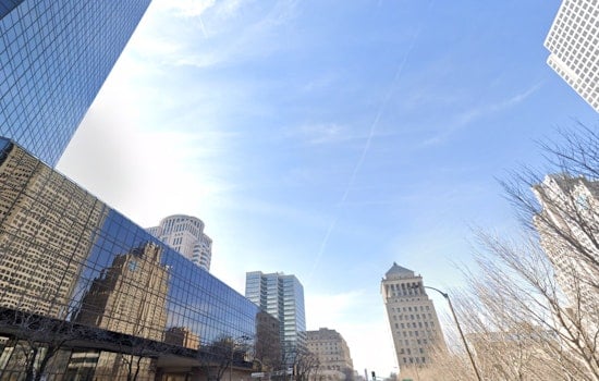 Mild and Chilly Week Expected in St. Louis Ahead of Christmas, Says NWS