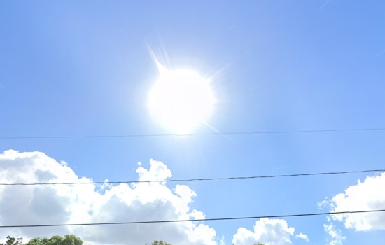 Mild and Sunny Start to the Week for Tampa, Possible Storms Midweek According to NWS