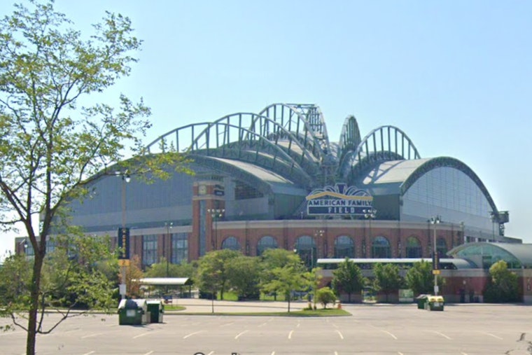 Milwaukee Brewers Secure Home at American Family Field Through 2050 with New Lease Agreement