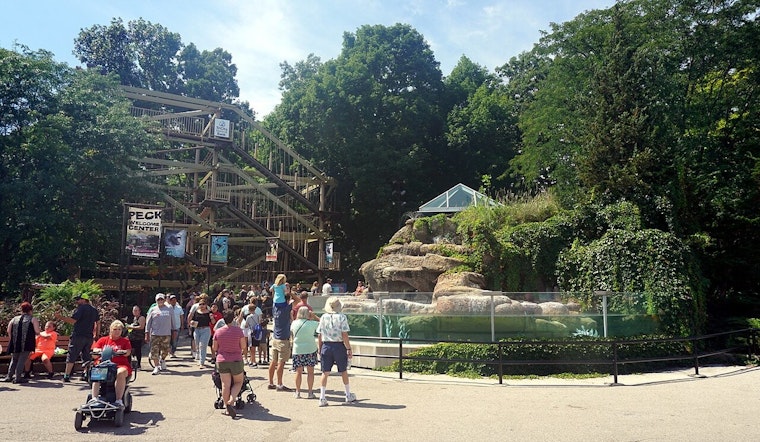 Milwaukee County Zoo Hosts Frosty Free Week Offering Free Daytime Admission Through December 30th