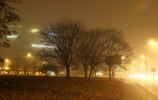 Milwaukee Shrouded in Dense Fog as Visibility Drops and Motorists Are Urged to Exercise Caution