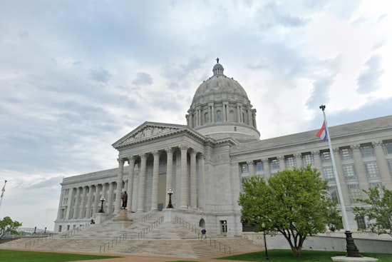 Missouri Electors Unanimously Cast Votes for Trump and Vance, Upholding Election Results in State Capitol Ceremony