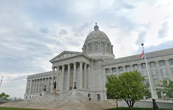 Missouri Electors Unanimously Cast Votes for Trump and Vance, Upholding Election Results in State Capitol Ceremony