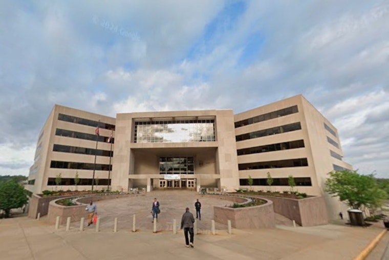 Missouri's State Revenue Dips in November, Down 6.8% With Concerns Over Economic Outlook