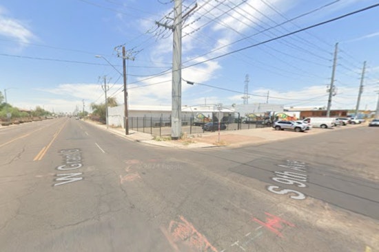Mobile Health Clinics Deliver Essential Healthcare to Arizona's Underserved Populations