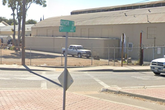 Modesto Pedestrian Fatally Struck by Vehicle, Driver Cooperates with CHP Investigation