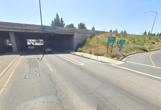 Multi-Vehicle Collision on SB 405 Freeway Near Granada Hills Causes Delays, Minor Injuries