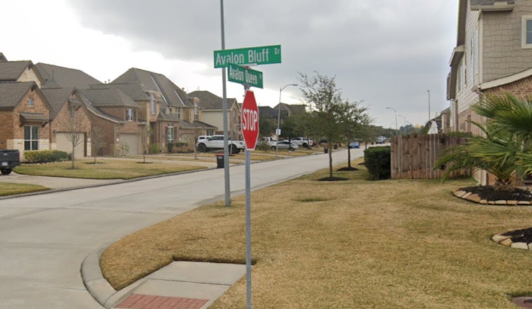 Mystery at Lakes of Avalon, Body Discovered in Northwest Harris County Lake Spurs Police Investigation