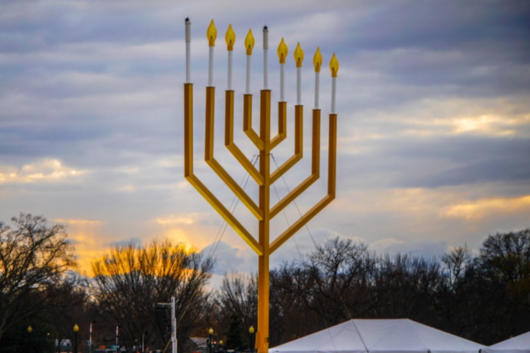 National Hanukkah Menorah Lights Up Washington D.C. in a Cherished Tradition Coinciding with Christmas