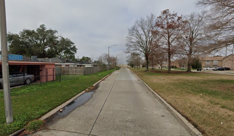 New Orleans Police Investigate Homicide on Bullard Avenue with Victim Pronounced Dead Inside Residence