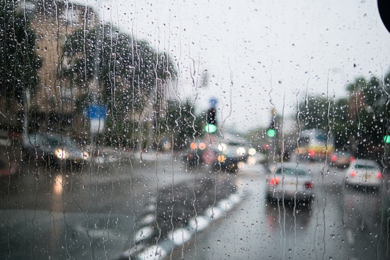 New Orleans Prepares for Showers and Thunderstorms, NWS Urges Caution