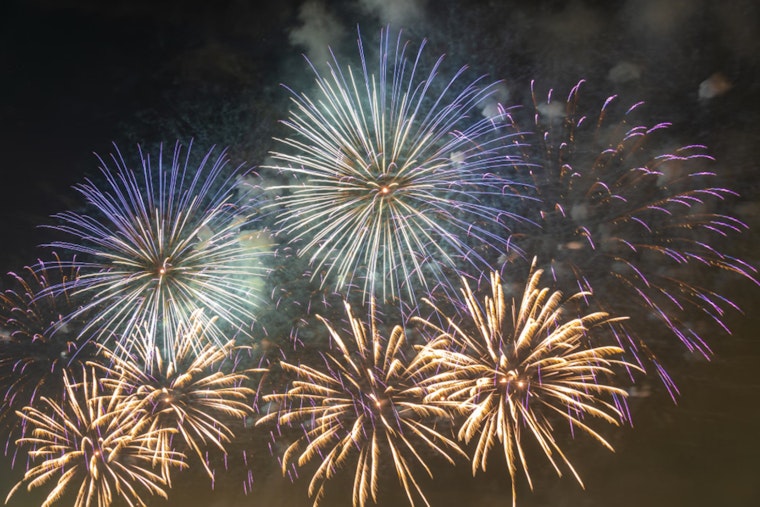 New York City Cancels Traditional New Year's Eve Fireworks Amid Drought Concerns, Explores Alternative Celebrations