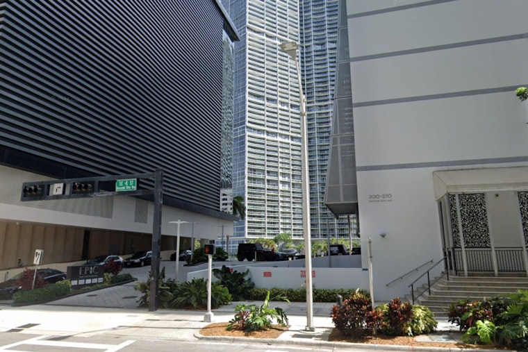 No Injuries as Firefighters Contain Blaze at Downtown Miami's Zuma Restaurant