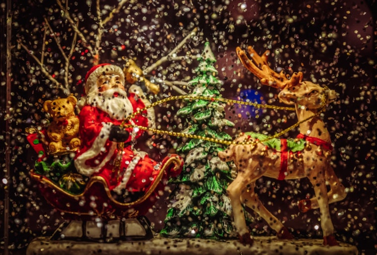 NORAD Engages in Cherished Holiday Tradition of Tracking Santa's Flight
