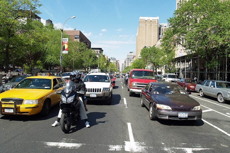 NYC Drivers Face Sunday Deadline for Congestion Pricing Discounts, Exemptions Available for Disabled