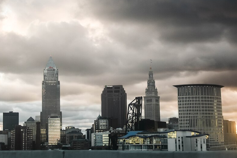 Ohio and Pennsylvania Confront Wintry Sunday, Weather Service Warns of Temperature Swings Ahead