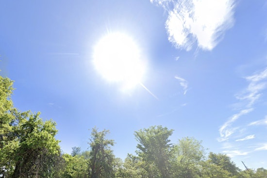 Oklahoma City's Upcoming Week Promises Comfortable Weather with Abundant Sunshine, Says NWS