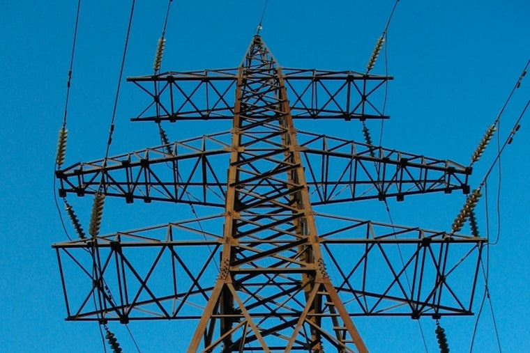 Oklahoma Electric Transmission Corridor Scrapped After Local Opposition and Official Pushback