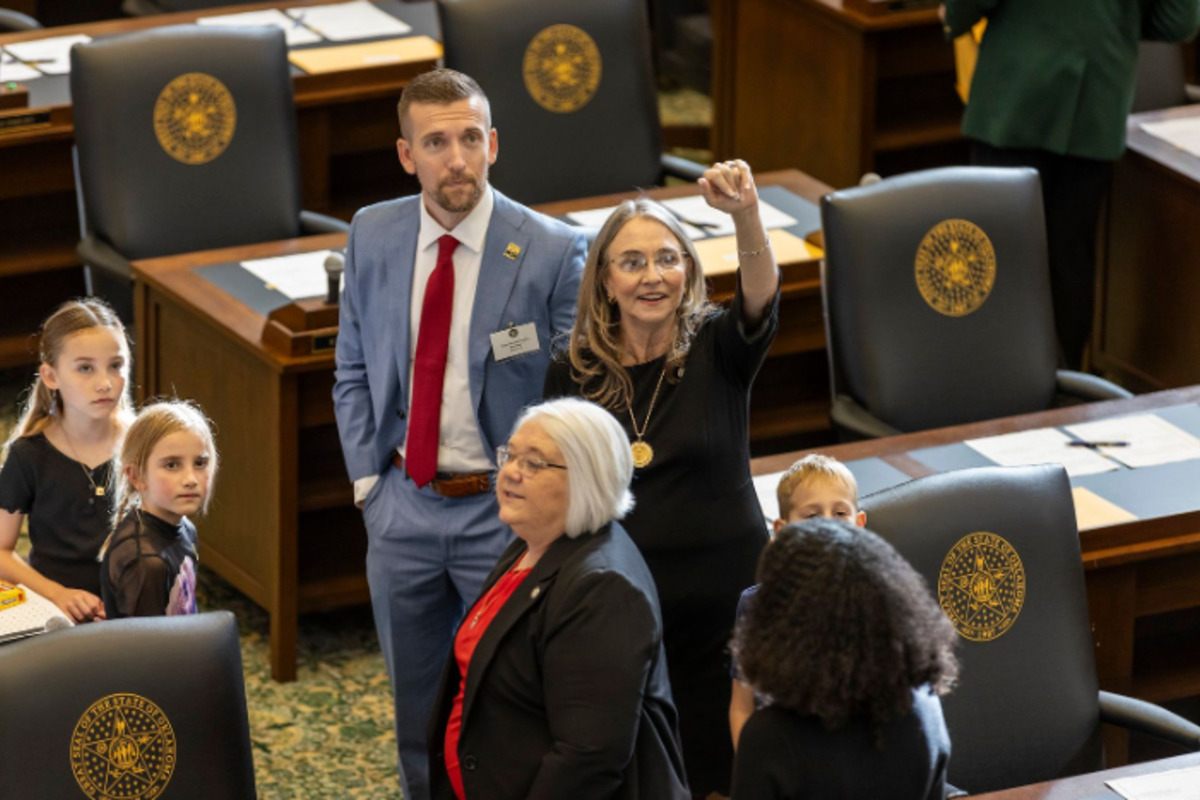 Oklahoma Rep. Introduces Bill to Reclaim Election Costs from Parties