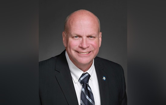 Oklahoma Rep. Jim Olsen Renews Effort to Display Ten Commandments in Public School Classrooms Amid Debates Over Church and State Separation