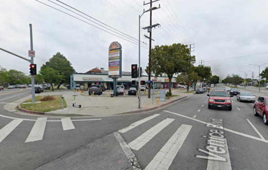 One Dead, Two Hospitalized Following Shooting Near Mid-City Market in Los Angeles