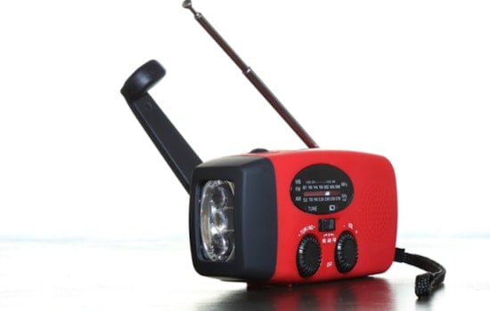 Oregon Officials Advocate for Emergency Preparedness Gifts This Festive Season