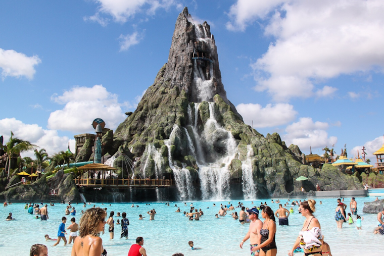 Orlando Water Parks Temporarily Close Amid Season's Coldest Temperatures