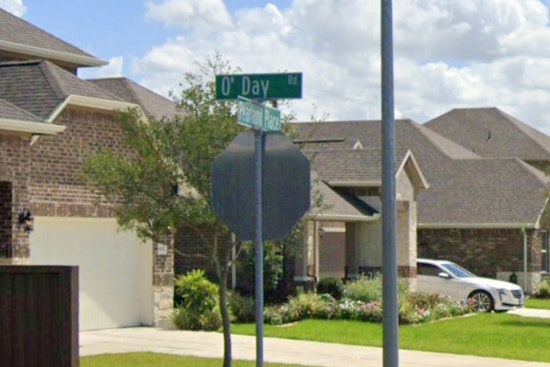 Pearland Police Search for Driver in Hit-and-Run Involving Horse