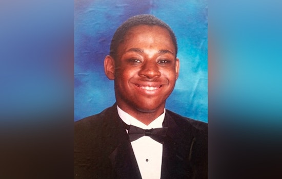 Philadelphia Police Seek Public's Help to Locate Missing Teen Jahmere Harris Last Seen in North Darien Street