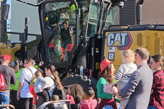 Phoenix Families Marvel at "Meet the Mighty Machines" Event at Burton Barr Library