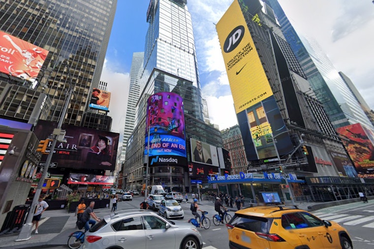 Pitbull Helps Unveil Waterford Crystal-Adorned Times Square Ball Ahead of Final New Year's Eve Drop