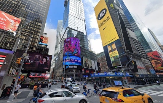 Pitbull Helps Unveil Waterford Crystal-Adorned Times Square Ball Ahead of Final New Year's Eve Drop