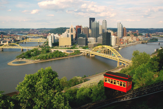 Pittsburgh Braces for Lake-Effect Snow Showers, Chilly Week Ahead as Residents Prepare for Wintery Weather