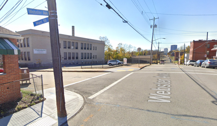 Pittsburgh Police Investigate Evening Stabbing on Webster Avenue, Suspect at Large