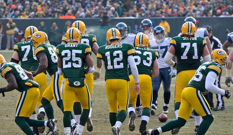 Playoff Stakes High as Seattle Seahawks Host Green Bay Packers in Sunday Night Showdown