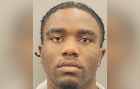 Police Pursuit of Stolen Vehicle in Houston Ends in Tragedy with One Suspect Deceased, Two Charged