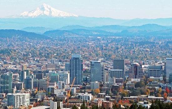 Portland and Vancouver Warned of Poor Visibility and Pollution Levels Amid Dense Fog and Air Stagnation Advisory