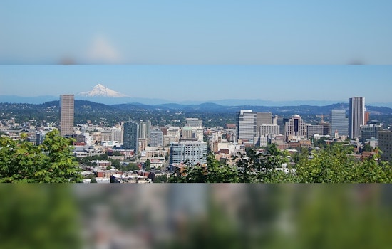 Portland Braces for a Mix of Sunshine and Showers, NWS Advises Staying Updated