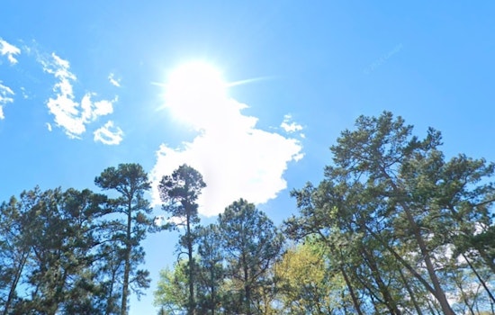 Raleigh Residents Warned of Fire Danger Amid Unseasonable Chill and Strong Winds