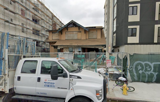 Rapid Response by LAFD Extinguishes Koreatown Structure Fire in 16 Minutes; Hazardous Materials Squad Dispatched