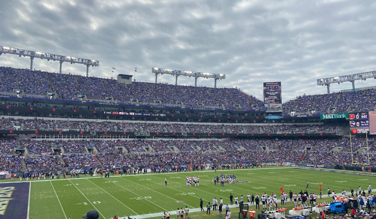 Ravens Secure Playoff Spot with Jubilant 34-17 Victory Over Steelers in Baltimore