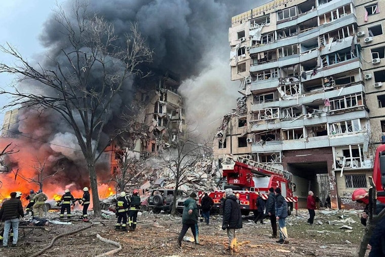 Russia Unleashes Yuletide Blitz on Ukraine, Biden Blasts Assault on Energy Grid, Vows Amplified Support