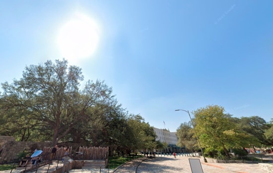 San Antonio Braces for Weather Whiplash From Overcast to Sunny with Chance of Fog and Gusts