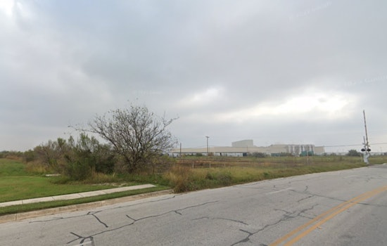 San Antonio Enjoys Warmer Winter Weather with Light Showers in the Forecast
