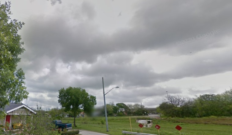 San Antonio's Christmas Forecast, Warm Days Ahead with Potential Showers and Thunderstorms