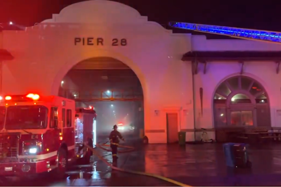 San Francisco Firefighters Quickly Extinguish Pier 30 Blaze on Christmas Eve, No Injuries Reported